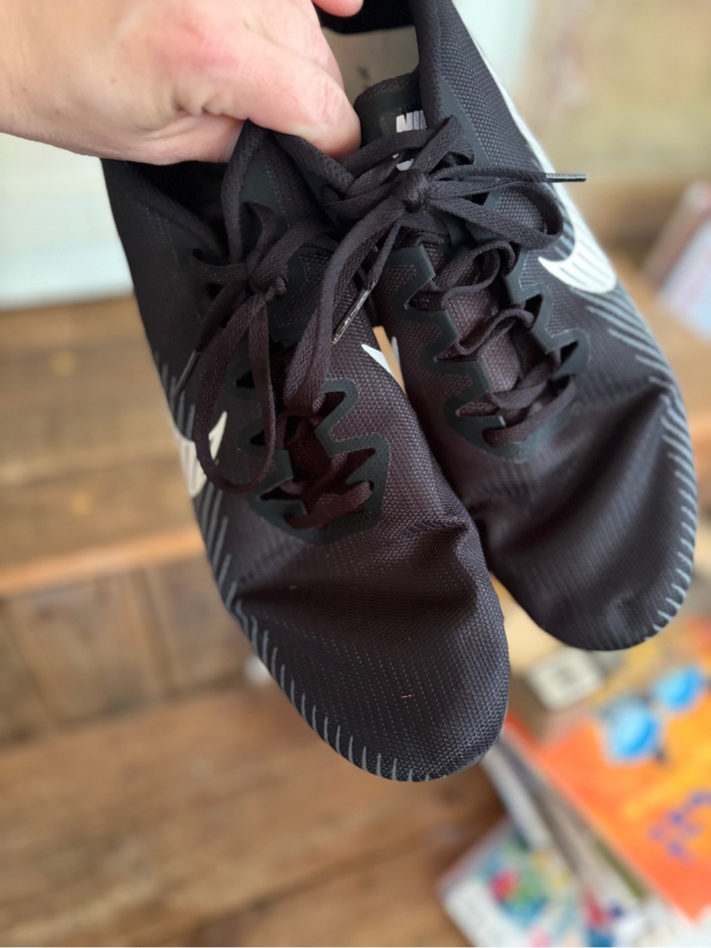 Nike Black and White Sprint Spikes - Picture 11 of 12